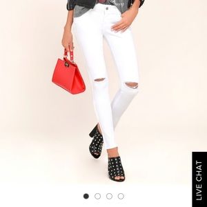 White distressed skinny jeans